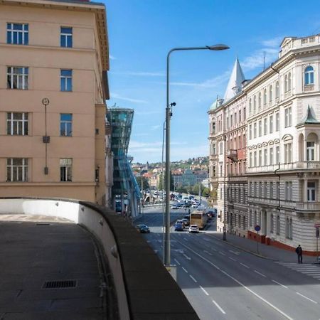 Place Of Grace - 50 Meters From Dancing House プラハ エクステリア 写真