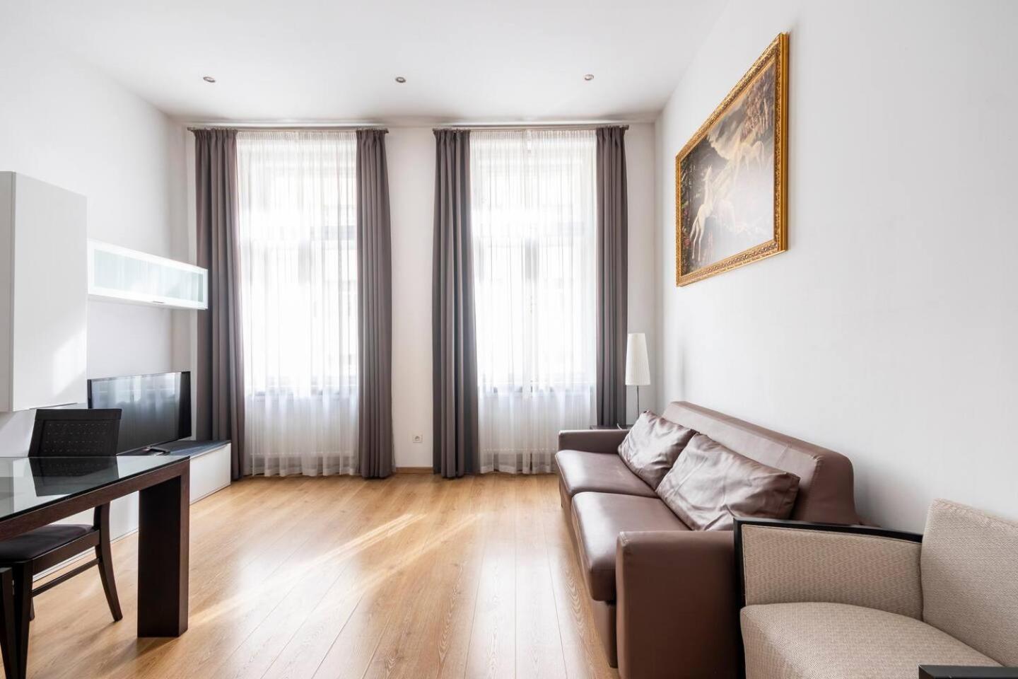 Place Of Grace - 50 Meters From Dancing House プラハ 部屋 写真