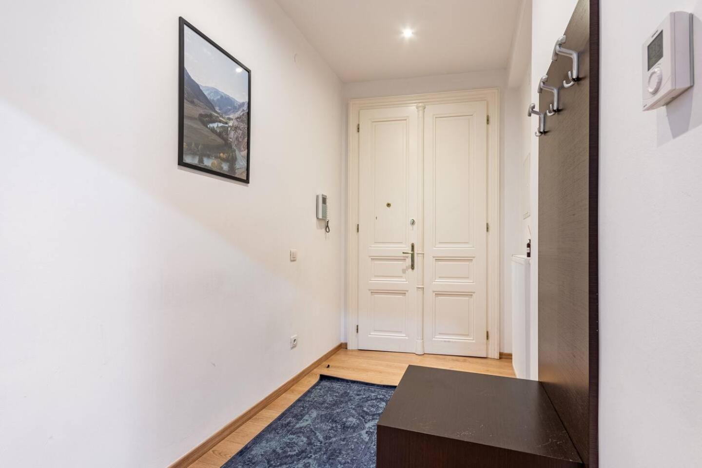 Place Of Grace - 50 Meters From Dancing House プラハ 部屋 写真